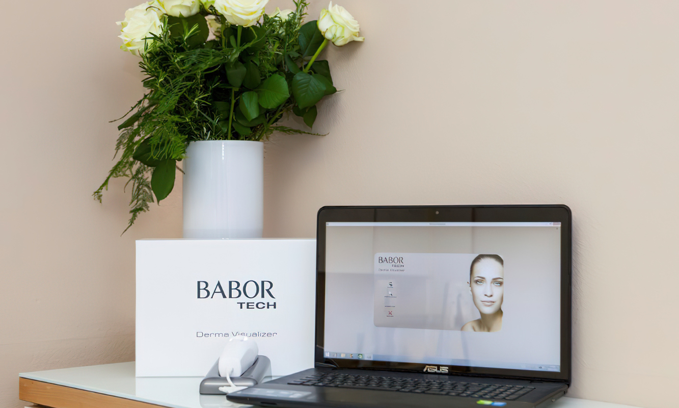 Slider Laptop Babor Tech